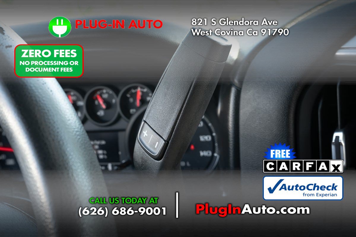 Used 2020 Chevrolet Silverado 1500 Custom w/ Custom Value Package RWD image 19