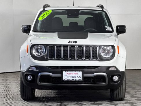 Used 2023 Jeep Renegade Latitude AWD/4WD image 6