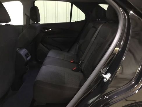 Used 2024 Chevrolet Equinox LT FWD image 37