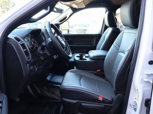 Used 2025 RAM 3500 Tradesman image 9