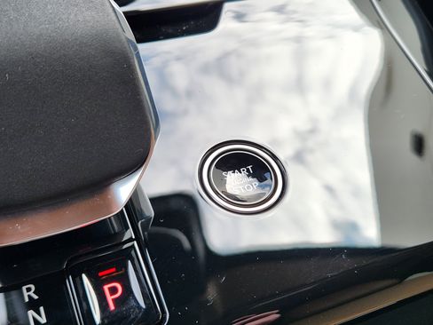 New 2026 Land Rover Range Rover Sport SE image 19