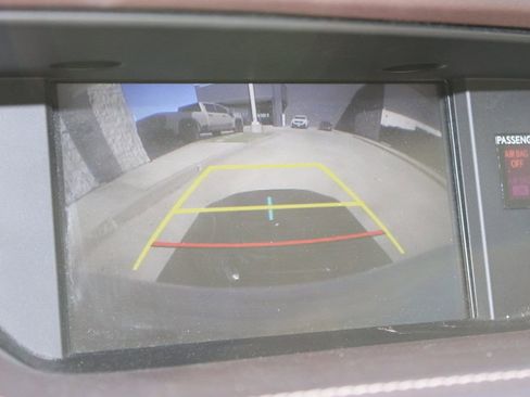 Used 2017 Lexus ES 350 w/ Premium Package image 8