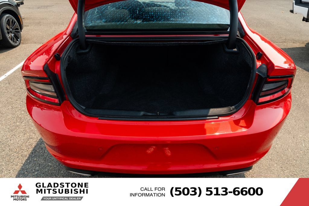Used 2023 Dodge Charger SXT RWD image 8
