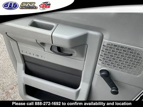 Used 2014 Ford E-350 and Econoline 350 Super Duty image 11