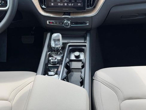 New 2026 Volvo XC60 T8 Plus w/ Climate Package AWD/4WD image 8