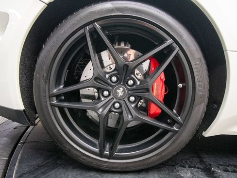 Used 2016 Ferrari California T RWD image 45