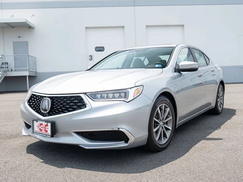 Used 2019 Acura TLX w/ Technology Package FWD image 2