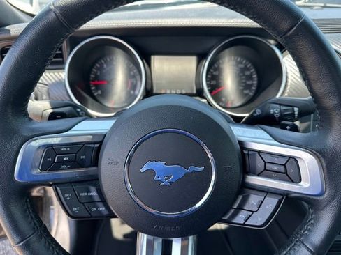 Used 2020 Ford Mustang Coupe RWD image 20