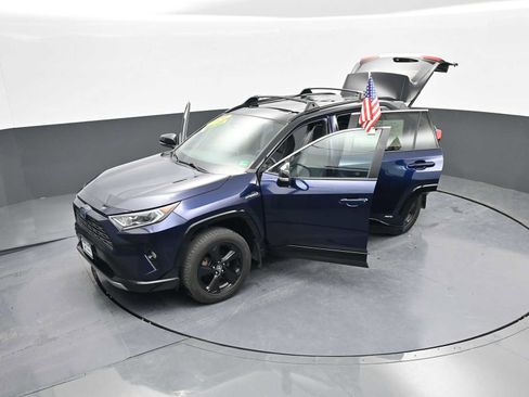 Used 2020 Toyota RAV4 XSE image 88