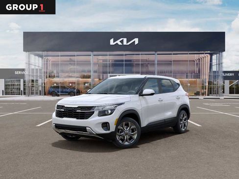 New 2026 Kia Seltos LX image 1