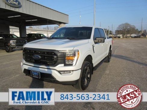 Used 2022 Ford F150 XLT w/ Equipment Group 302A High AWD/4WD image 1