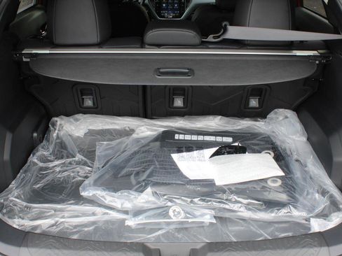 New 2025 Subaru Crosstrek 2.5i Limited w/ Popular Package #4A image 9