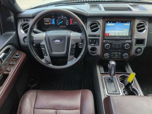 Used 2017 Ford Expedition EL Platinum RWD image 15