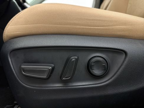 Used 2023 Toyota RAV4 XLE image 30