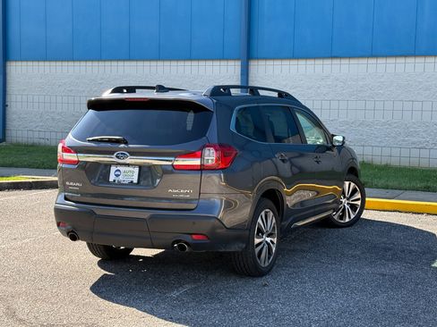 Used 2022 Subaru Ascent Limited image 7