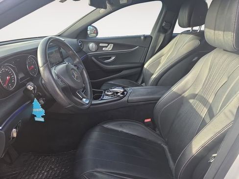 Used 2017 Mercedes-Benz E 300 image 9