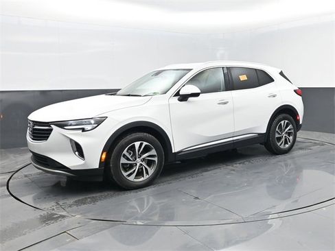 Used 2023 Buick Envision Essence image 1