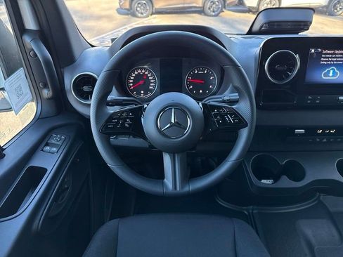 New 2025 Mercedes-Benz Sprinter 2500 image 13
