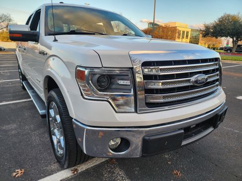 Used 2014 Ford F150 Lariat w/ Equipment Group 502A Luxury image 1