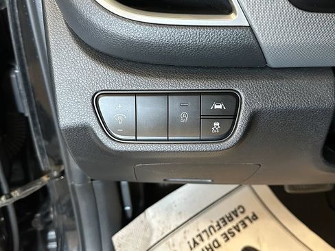 Used 2022 Kia Seltos LX AWD/4WD image 18