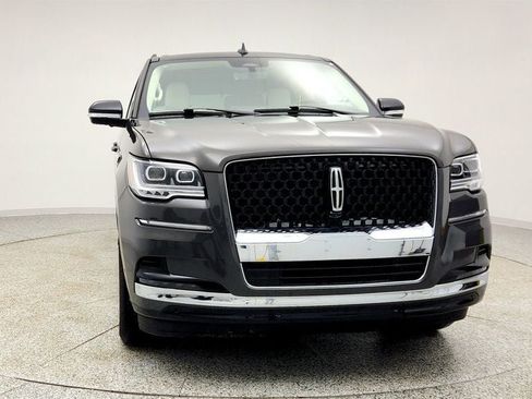 Used 2024 Lincoln Navigator Black Label AWD/4WD image 2