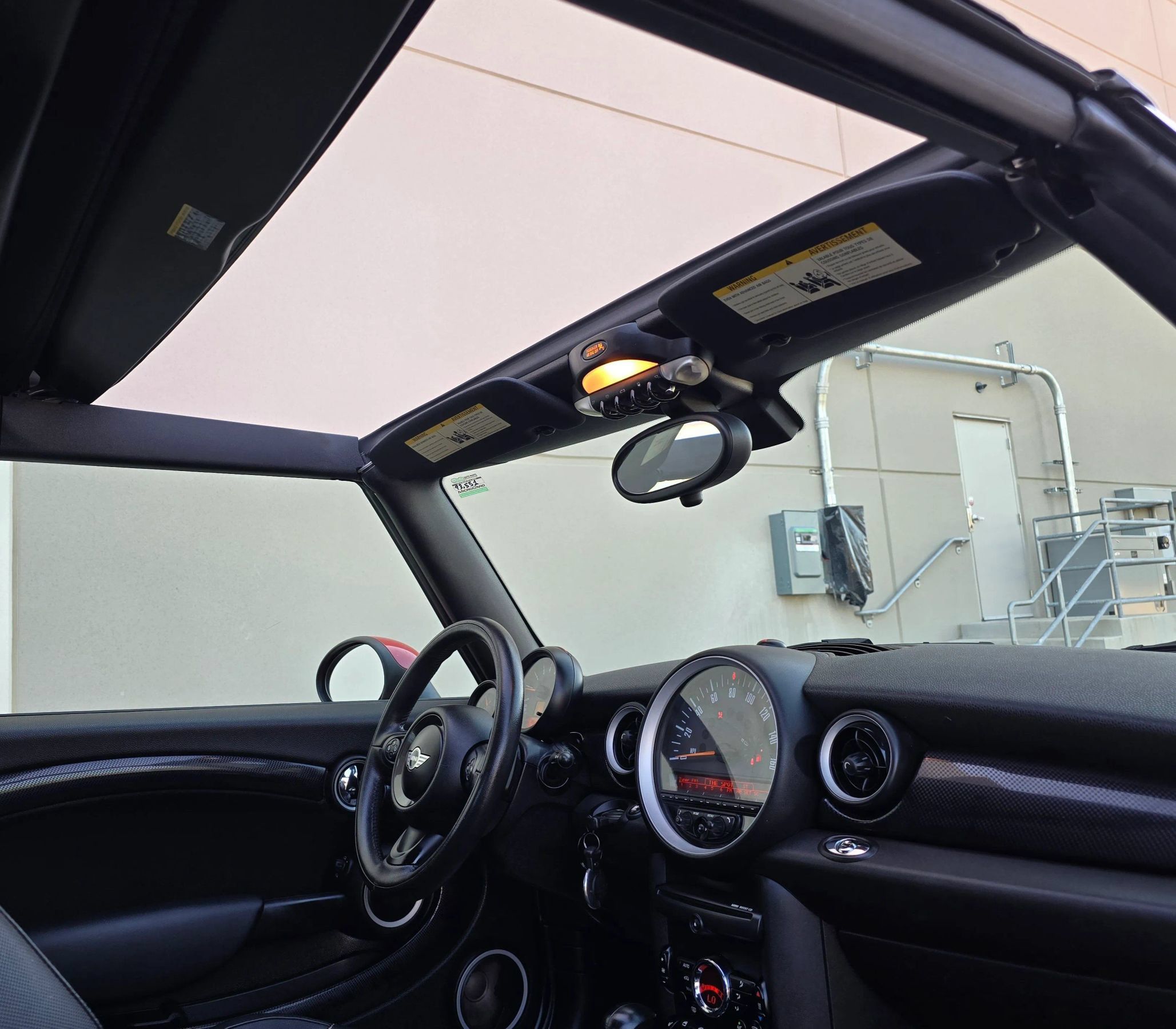 Used 2015 MINI Cooper S FWD image 36
