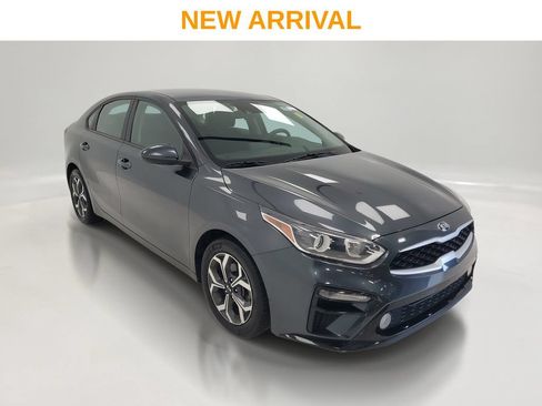 Used 2019 Kia Forte LXS FWD image 1