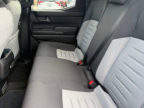 Used 2025 Toyota Tacoma TRD Sport image 31