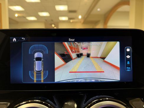 Certified 2025 Mercedes-Benz GLA 250 image 12