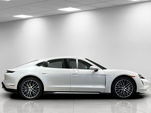 Certified 2023 Porsche Taycan Turbo image 9