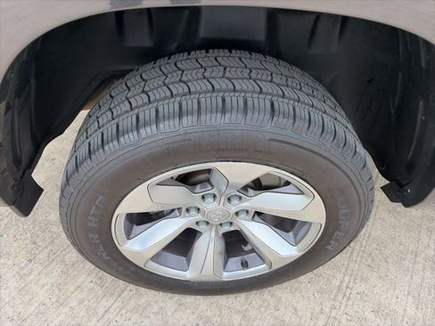 Used 2021 RAM 1500 Limited image 10