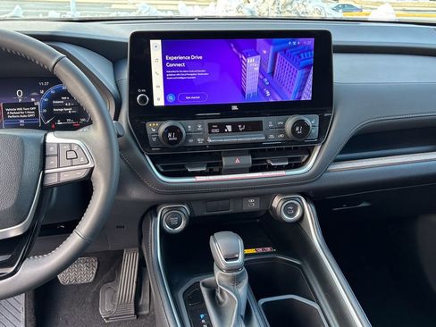 New 2026 Toyota Grand Highlander Limited image 18