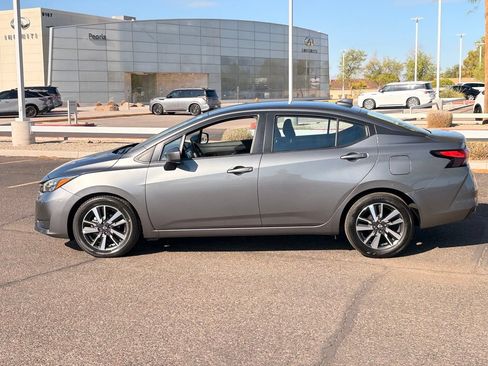 Certified 2025 Nissan Versa SV FWD image 3