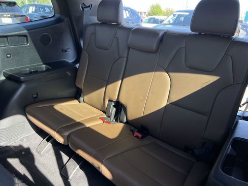 Used 2022 Kia Telluride SX w/ SX Prestige Package AWD/4WD image 24