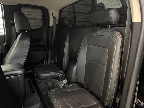 Used 2019 Chevrolet Colorado ZR2 AWD/4WD image 21