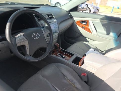 Used 2009 Toyota Camry XLE image 9