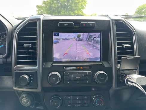 Used 2020 Ford F150 XLT w/ Equipment Group 302A Luxury AWD/4WD image 8