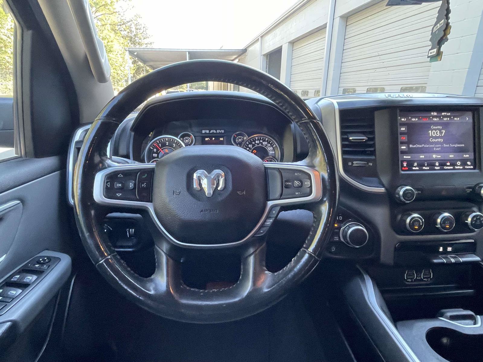 Used 2020 RAM 1500 Big Horn AWD/4WD image 14