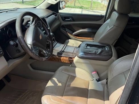 Used 2015 Chevrolet Suburban LTZ image 20