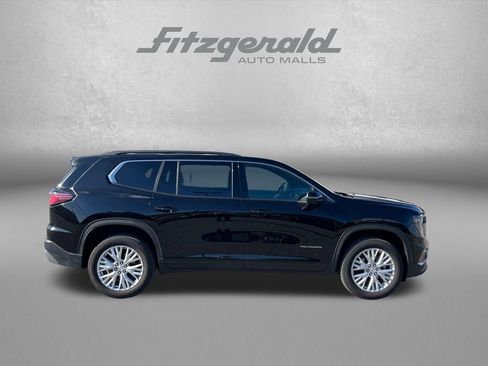 Used 2026 GMC Acadia Elevation w/ Elevation Premium Package AWD/4WD image 3