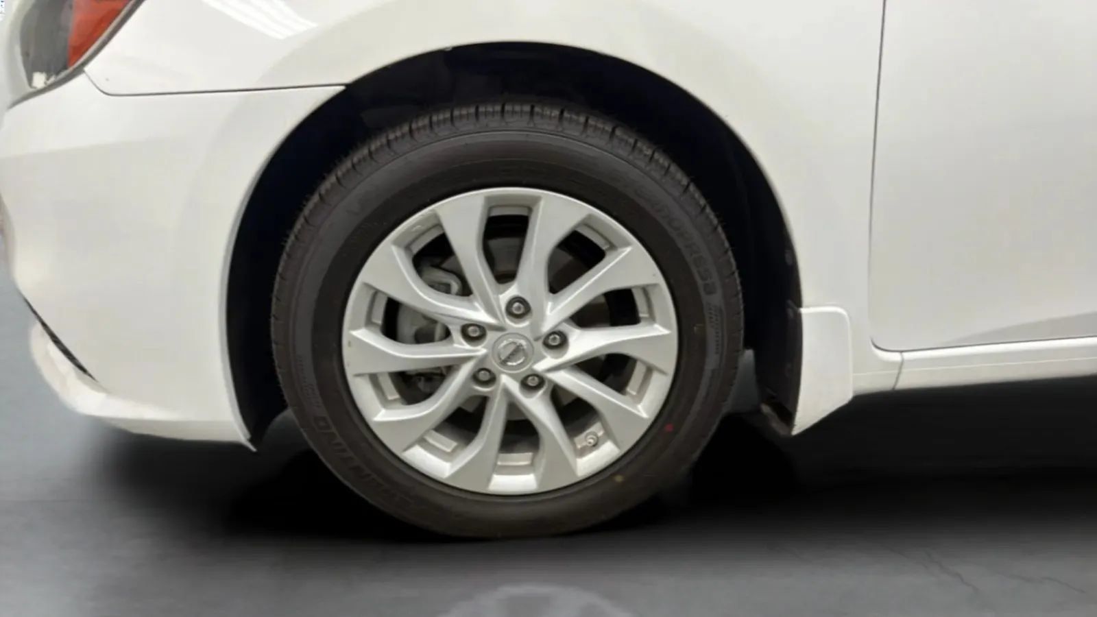 Used 2019 Nissan Sentra SV FWD image 30