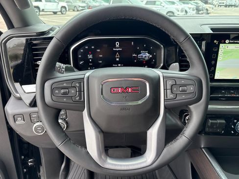 New 2026 GMC Sierra 1500 SLT w/ SLT Premium Plus Package AWD/4WD image 17