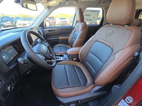 New 2026 Ford Bronco Sport Outer Banks AWD/4WD image 14