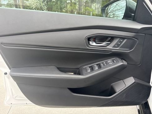 Used 2025 Honda Accord Sport image 14
