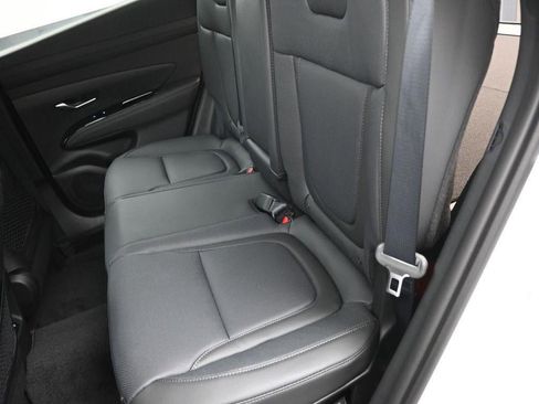 New 2026 Hyundai Tucson Limited image 23