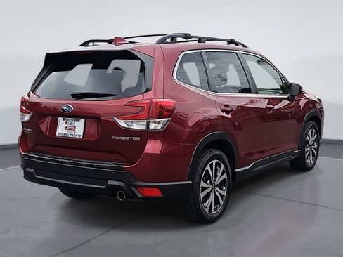 Used 2022 Subaru Forester Limited w/ Popular Package #3 image 3