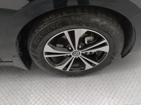 Used 2021 Nissan Sentra SV image 31