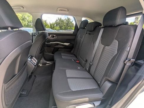 New 2026 Kia Sorento LX FWD image 16