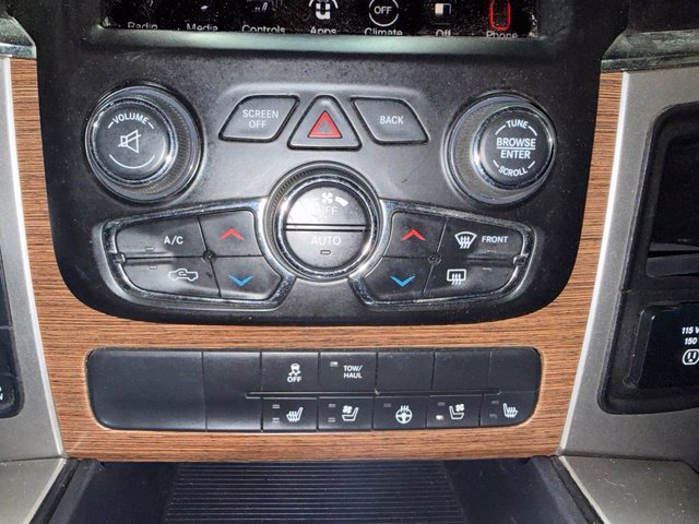 Used 2015 RAM 1500 Laramie w/ Convenience Group AWD/4WD image 33