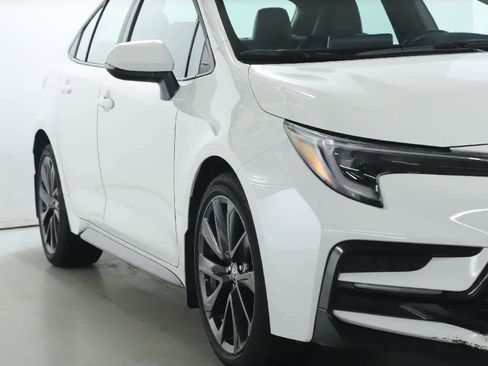 Certified 2023 Toyota Corolla XSE image 8